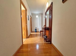 Pis  Calle carlet. Tu espacio premium en el centro piso con garaje y terraza