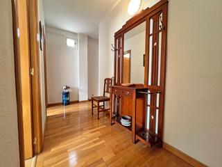 Etagenwohnung  Calle carlet. Vivir en el centro con terraza y plaza de garaje!