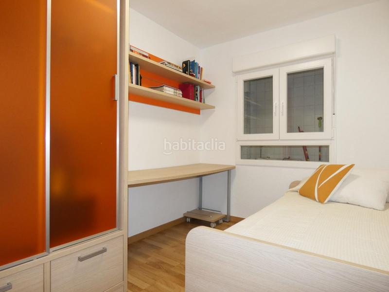 Foto f8d0d653-f931-412b-839a-3aeda28873ac. Piso  amueblado en el centro ubicación privilegiada en Alicante
