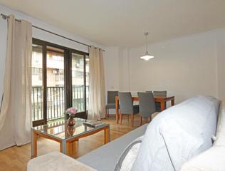Appartement à Ensanche-Diputación. Piso amueblado, listo para entrar en pleno centro de alicante!