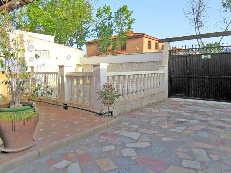 Foto 6d251393-c9ab-45cc-be88-0508715c9dc6. Casa pareada exclusivo chalet pareado con piscina en la zona de haygon en Sant Vicent del Raspeig
