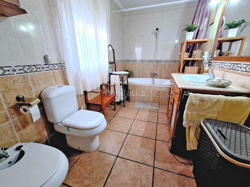 Foto a497ea2d-2959-4b4b-b20b-907783fe820c. Casa pareada exclusivo chalet pareado con piscina en la zona de haygon en Sant Vicent del Raspeig