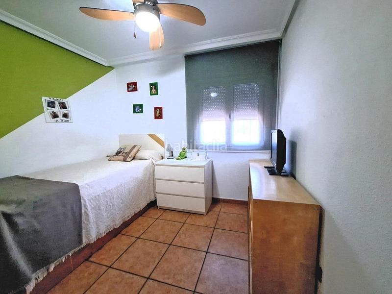 Foto d2917f9d-63fa-49c2-9d7c-38b2fe50f7b7. Casa pareada exclusivo chalet pareado con piscina en la zona de haygon en Sant Vicent del Raspeig