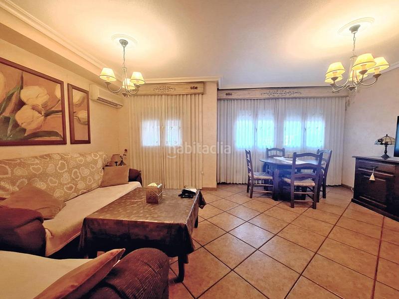 Foto d4d52d9c-fc9a-473f-a1fb-2d504d07ff28. Casa pareada exclusivo chalet pareado con piscina en la zona de haygon en Sant Vicent del Raspeig
