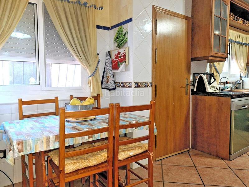 Foto d952d379-4368-4fa4-b88b-c36ac5ee4775. Casa pareada exclusivo chalet pareado con piscina en la zona de haygon en Sant Vicent del Raspeig