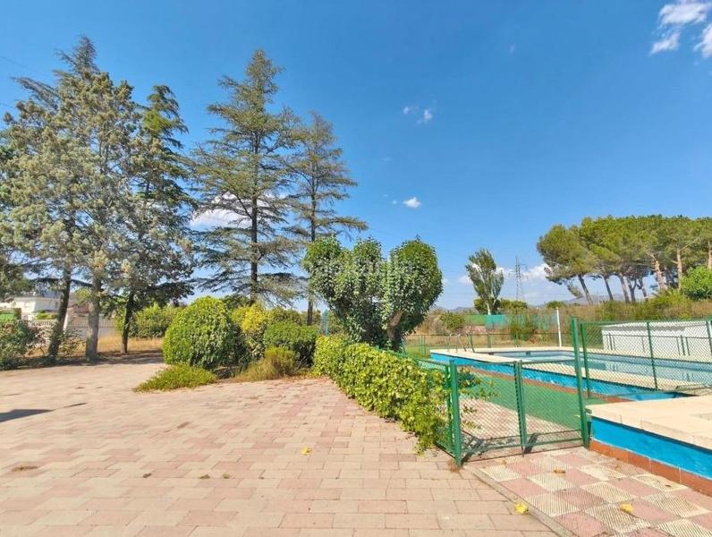 Foto 180b57b5-2686-4a80-ab50-bb620f2b19a1. Chalet  con encanto, amplitud y naturaleza en Villena