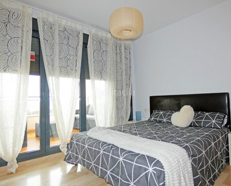 Foto 4fd5f9d0-9e58-453c-bbc1-4030f6daffdb. Dachwohnung mit parking pool in PAU 5 Alicante