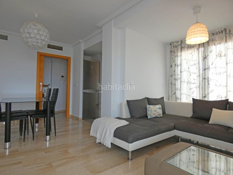 Foto 9be8fb2c-d700-42cd-83c2-77234a9afd18. Dachwohnung mit parking pool in PAU 5 Alicante