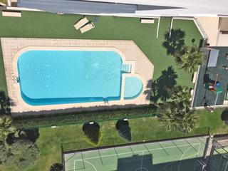 Attique à Calle musico vicente spiteri 25. Terraza de 85 m y 3 habitaciones  ático pau v