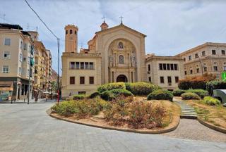Piso  Calle calle del médico pascual pérez, 31. Buscas un hogar especial, con personalidad y encanto propio?