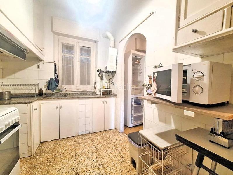 Foto 9a2abcb2-8aca-4665-b6c9-5b47488d9fea. Pis a Barrio del Centro Alicante