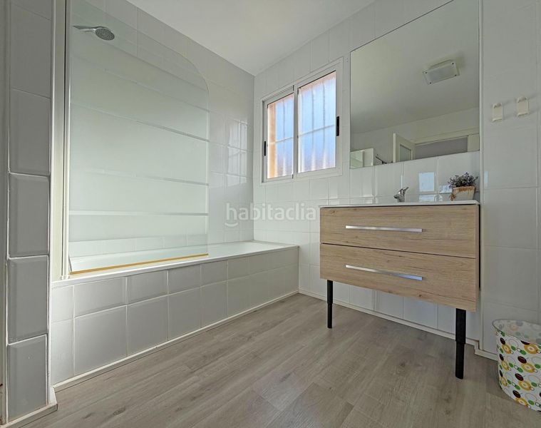 Foto 047ada69-fd86-4db4-863c-e85e5b679f0c. Xalet amb calefacció aparcament piscina a Cabo de las Huertas Alicante