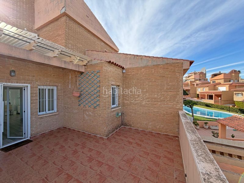 Foto 8ee69fbb-2b9c-4803-9f3b-dfd339b600a0. Xalet amb calefacció aparcament piscina a Cabo de las Huertas Alicante