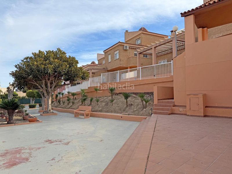 Foto f5fe9d7b-1484-47a7-803b-8d72c0dc20a1. Xalet amb calefacció aparcament piscina a Cabo de las Huertas Alicante