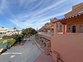 Chalet  Calle mujol. Tu gran chalet en cabo de las huertas 480 m2, piscina y garaje!