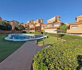 Chalet  Mujol. Vivienda de alta calidad en cabo de las huertas con piscina y gr