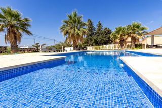 Chalet à Pla de la Vallonga. Exclusividad mediterránea entre diseño y tranquilidad