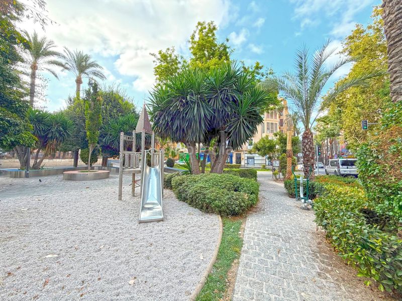 Foto a7fc8ed8-6ff0-40fb-91b2-305508b43608. Pis a Mercado Alicante