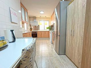 Flat in Ensanche-Diputación. Todo lo que necesitas, en una sola propiedad vivienda en el cent