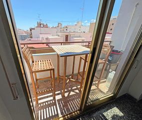 Pis  Calle pintor aparicio. Plaza séneca a tus pies, alicante a tu alcance!