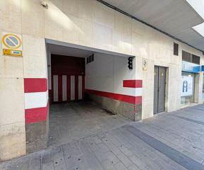 Miete Autoparkplatz in Ensanche-Diputación. En óscar esplá plaza de garaje en alquiler
