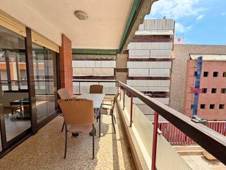 Etagenwohnung in Mercado. Tu hogar ideal luz, terraza y una ubicación privilegiada