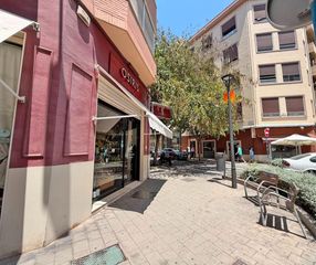 Flat in Mercado. Vive el centro con una terraza para disfrutar todo el año!