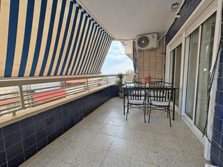 Rent Flat  Calle de fernando pérez ojeda. Vive junto al mar! alquiler de larga temporada a solo 3 minutos