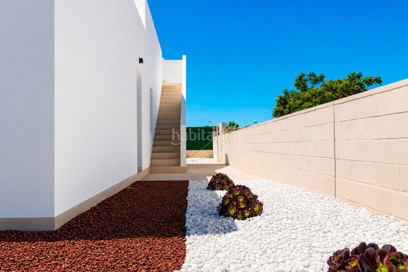 Foto 983fce1c-9fde-42b5-bb39-af572afc9539. Chalet última parcela disponible crea tu propio paraíso, jardín y piscina privada! en Montesinos (Los)