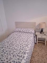 Affitto Piccolo appartamento in Centro - Sagrario. Centro apartamento entrada agosto por año completo 500€