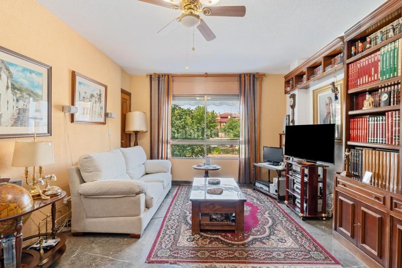 Foto 02117b9a-9622-4e36-8937-3d44b89b0aec. Etagenwohnung mit heizung in Centro - Sagrario Granada