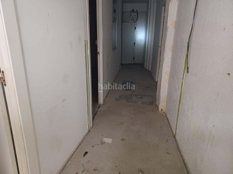 Foto 6d26773f-b409-4eed-8cbf-b3a53f920f1f. Alquiler local comercial en calle de monegros 4 en Zaragoza