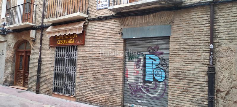 Foto 82b58988-b2b0-4e41-b2b0-10a08914e7c2. Location local commercial dans calle del heroísmo 10 dans Zaragoza