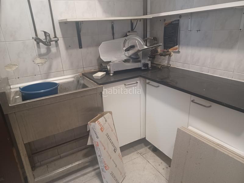 Foto 83cd68b6-6af1-48f6-9081-7f2e1427e24f. Location local commercial avec chauffage dans La Almozara Zaragoza