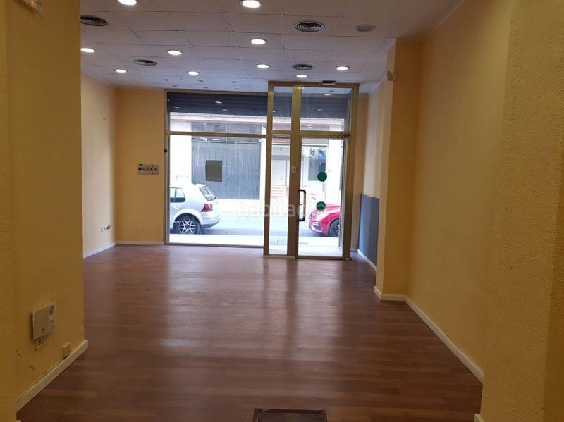 Foto 7ef9cae9-55e9-4293-8a00-377cd7751e4f. Lloguer local comercial a Doctor Cerrada Zaragoza