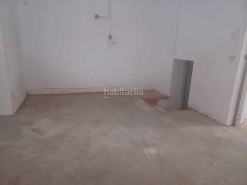 Foto a59d8eea-373c-4e33-9bc8-c0eaa8f5c72b. Alquiler local comercial en calle de monegros 9 en Zaragoza