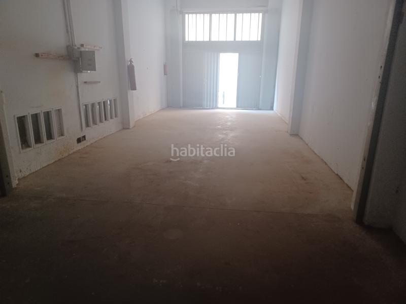 Foto fe56d6ed-5902-4769-a8bc-6bcea2900cdc. Affitto locale commerciale in calle de monegros 9 in Zaragoza