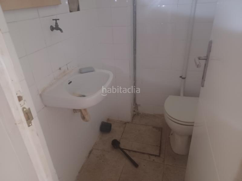 Foto 93d4383c-8862-429f-89c1-11b7a8bd0312. Alquiler local comercial en calle de monegros 11 en Zaragoza