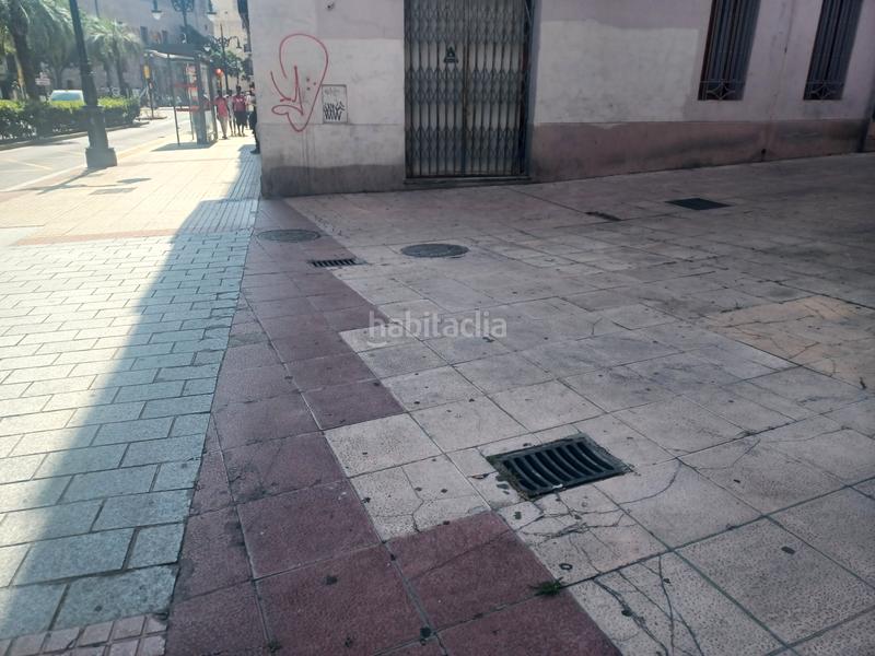 Foto fddc554d-aae8-4b5f-8c9d-6f36b6ae62b6. Alquiler local comercial en Plaza de Toros Zaragoza