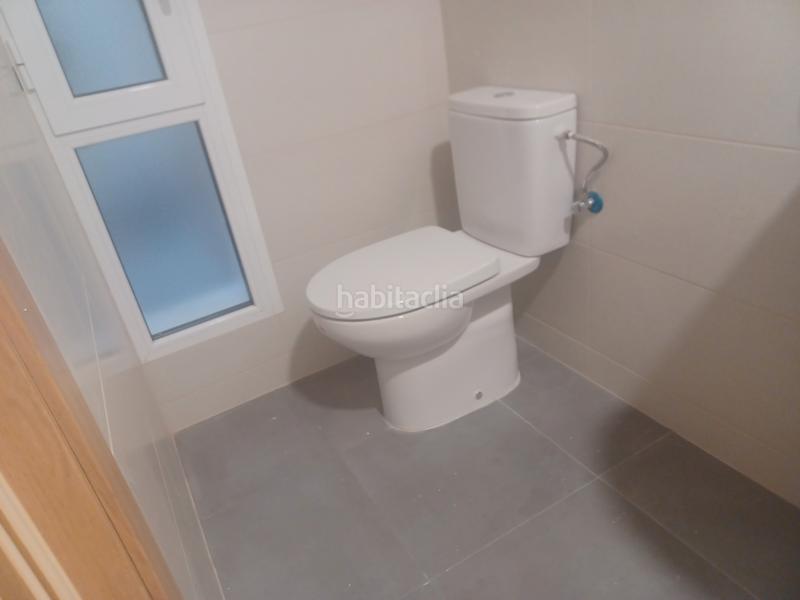 Foto 240059e6-f069-46ef-8082-2440604a2c47. Affitto locale commerciale in Plaza de Toros Zaragoza