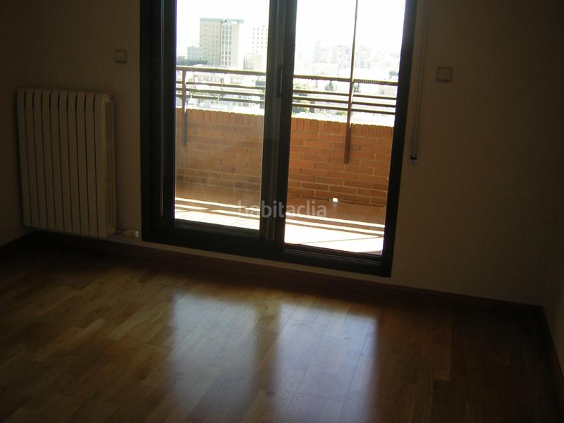 Foto b694d916-8258-45c1-8996-c81fdf2213f2. Location appartement avec chauffage dans La Bozada - Parque Delicias Zaragoza