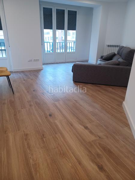 Foto 3a8a0f2f-ec36-4d27-bae1-435887b6caef. Alquiler apartamento en calle de san vicente de paúl 1 en Zaragoza