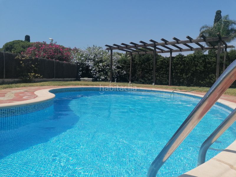 Foto a3d1e45d-4a59-4e7a-8b13-6fece02d1df6. Xalet amb calefacció aparcament piscina a Bonavista Vendrell (El)