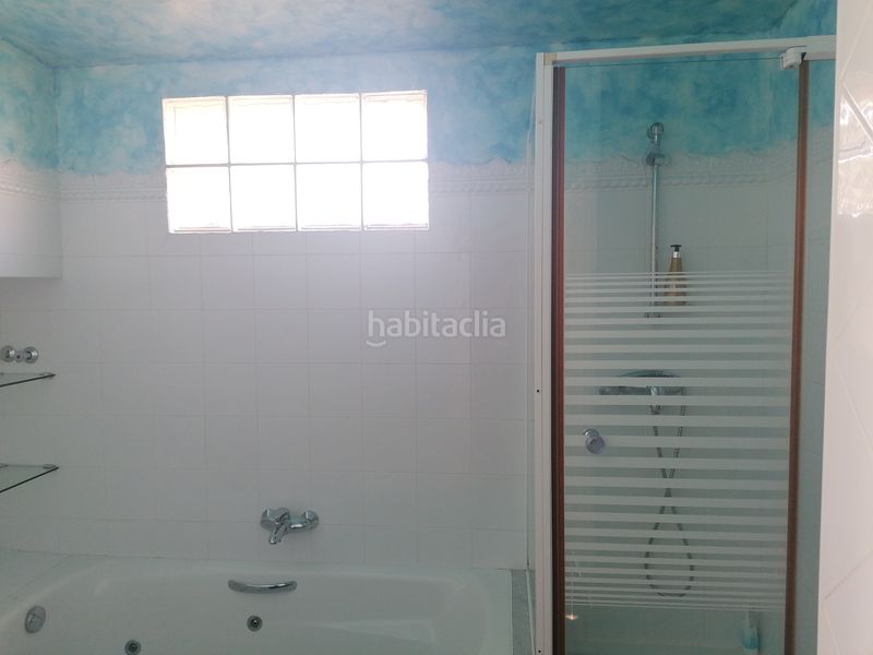 Foto d8b44f0d-ccdb-46af-a78f-d41c48f2c90d. Xalet amb calefacció aparcament piscina a Bonavista Vendrell (El)