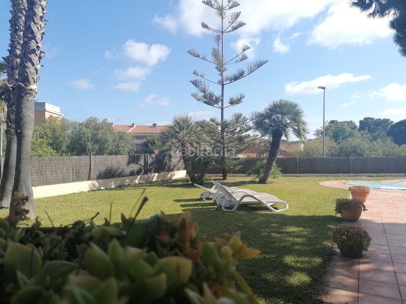 Foto e5f95812-79d2-432b-b9da-858071b95e15. Xalet amb calefacció aparcament piscina a Bonavista Vendrell (El)