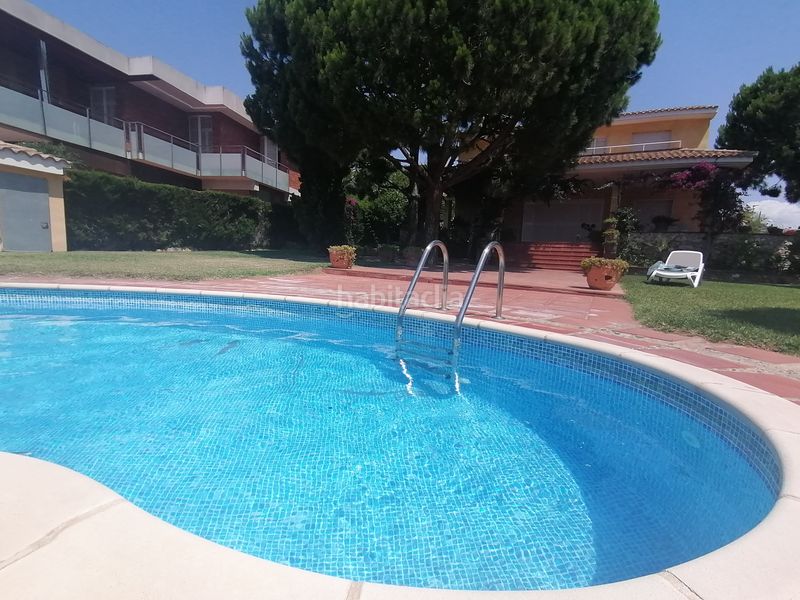 Foto fbee58ea-0a61-4144-a9c2-88b659bca9f3. Xalet amb calefacció aparcament piscina a Bonavista Vendrell (El)
