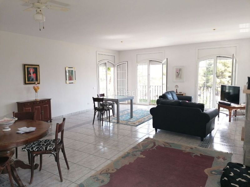 Foto e803177f-237d-40ed-95d4-b7337e87c639. Casa amb calefacció aparcament piscina a Segur de Calafell nucli urbà Segur de Calafell