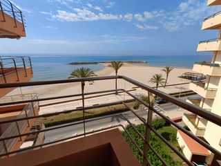 Rent Flat  Passeig marítim. Precioso piso de alquiler de temporada en cunit!