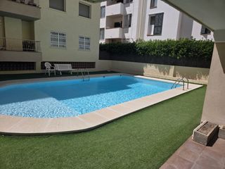 Flat  Carrer charlie rivel. Piso en venta en cubelles!