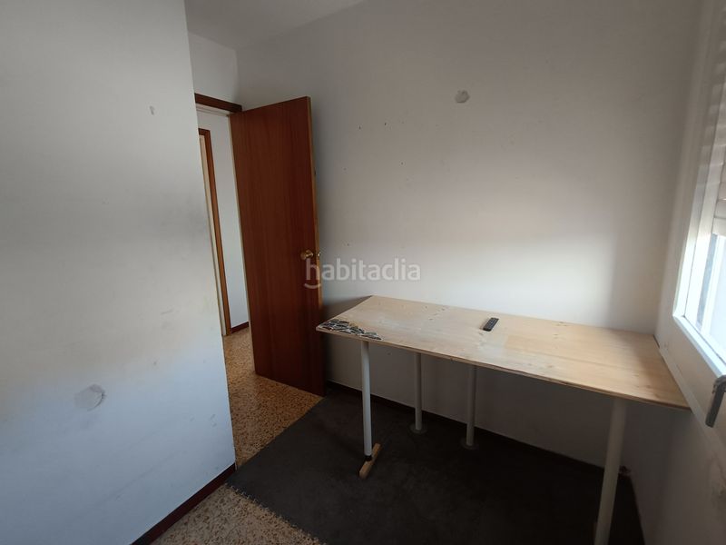 Foto f06af87a-9cc6-4cb9-838a-ecd5c7b07a79. Àtic amb xemeneia a Cunit residencial Cunit
